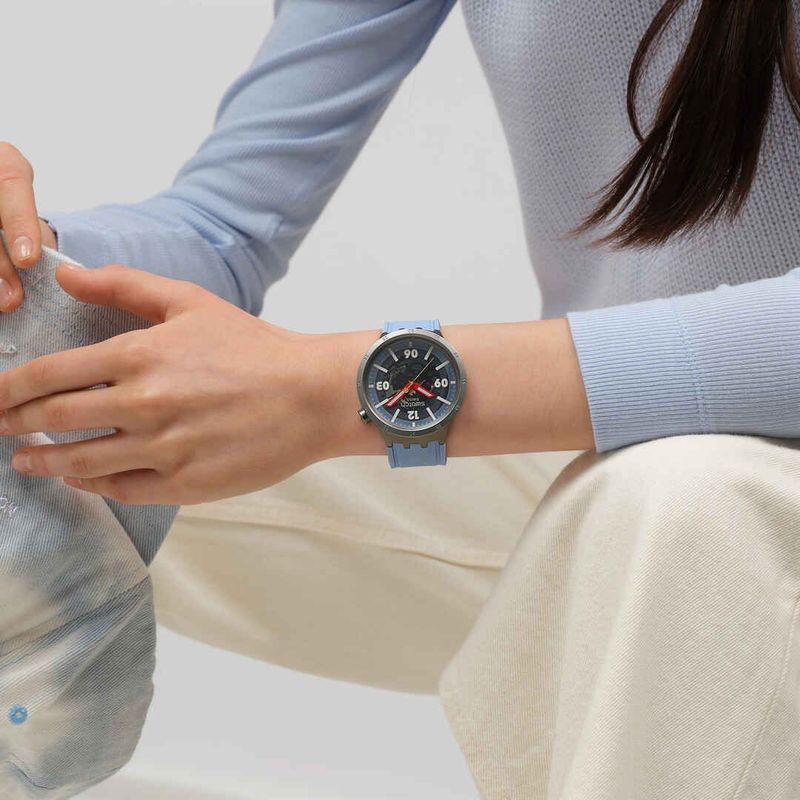 SWATCH BIG BOLD MOMENT