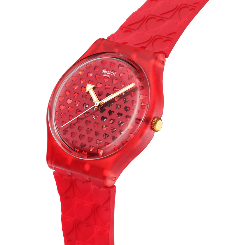 LOVE IN SCARLET